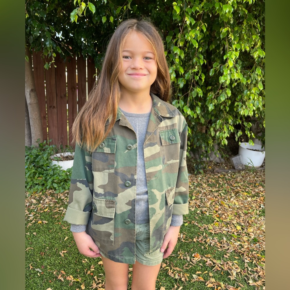 Vintage Kids Sz 12 Green Brown Tan Camouflage Military Utility Chore Coat Jacket